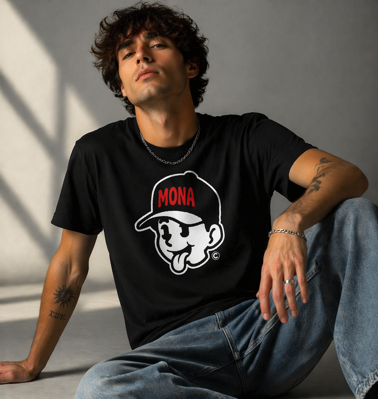 MONA - Heavyweight Unisex Crewneck T-shirt | Gildan® 5000