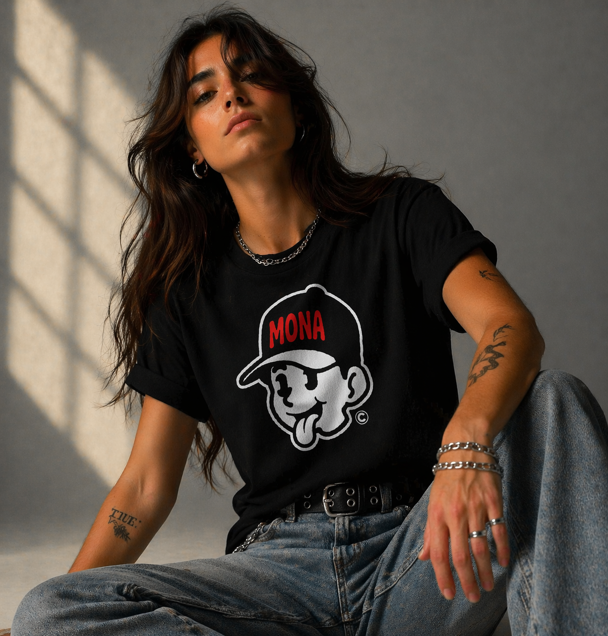 MONA - Heavyweight Unisex Crewneck T-shirt | Gildan® 5000