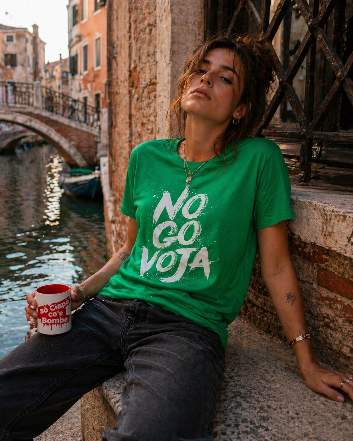 NO GO VOJA - Heavyweight Unisex Crewneck T-shirt | Gildan® 5000